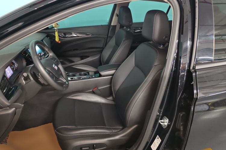 Used Buick Regal 2024 25T Deluxe Edition
