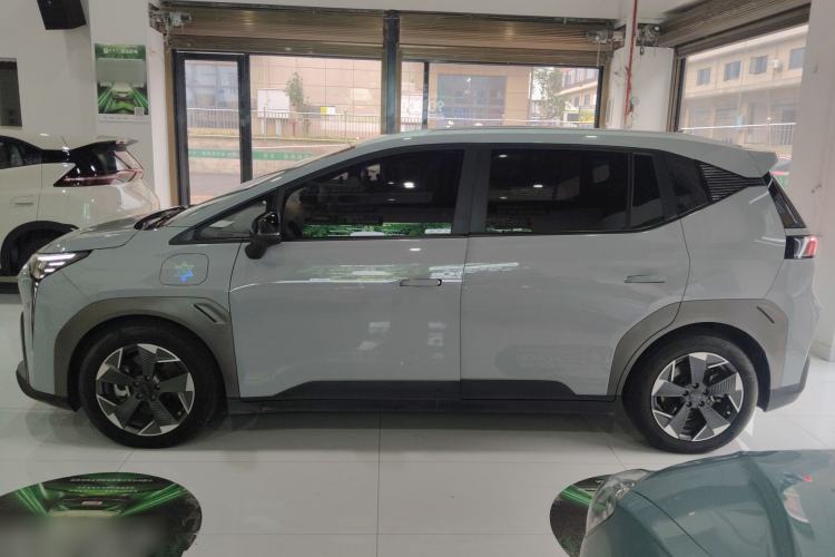 Used AION Y 2022 70 Intelligent Edition Lithium Iron Phosphate