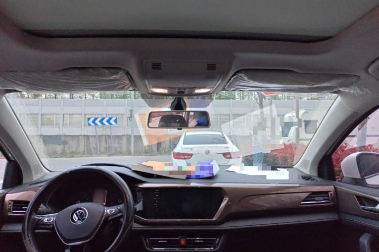 Used Volkswagen Tharu 2021 280TSI Two-Wheel-Drive Luxury Edition Headliner