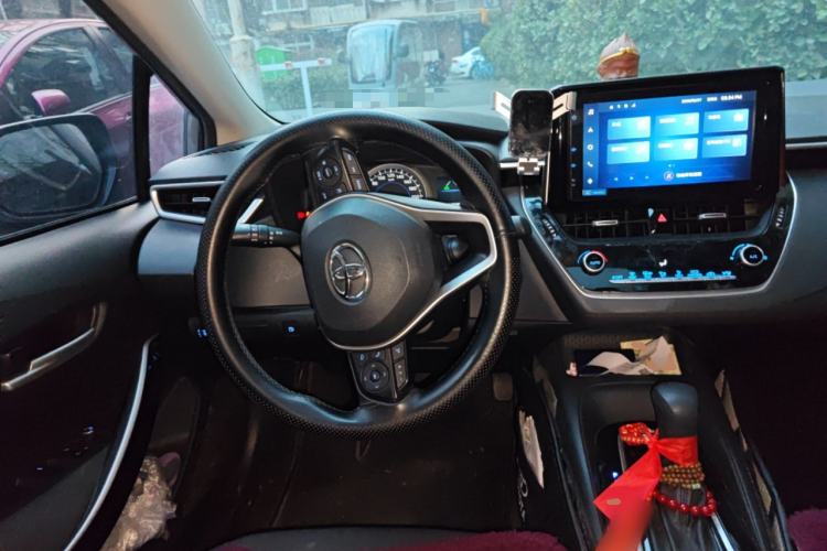 Used Toyota Corolla 2021 Dual-Motor 1.8L E-CVT Elite Edition
