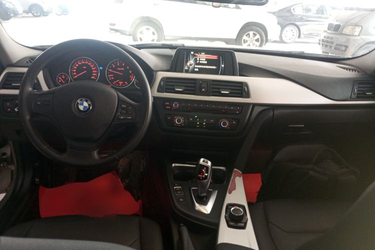 Used BMW 3 Series 2015 316Li Fashion Model