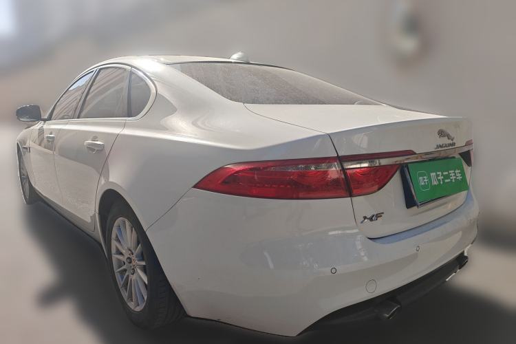 Used Jaguar XF 2016 XF 2.0T Two-Wheel-Drive Luxury Edition