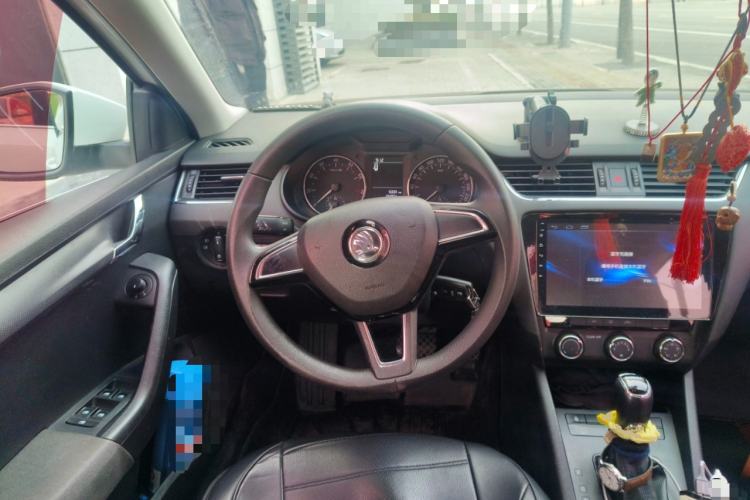 Used Skoda Octavia 2017 Classic Model 1.6L Automatic Comfort Edition