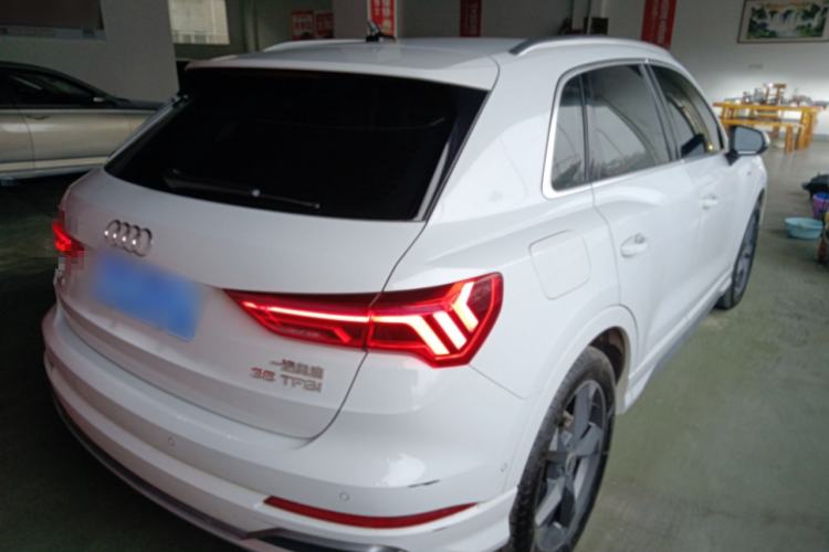 Used Audi Q3 2022 35 TFSI Fashion Dynamic Model