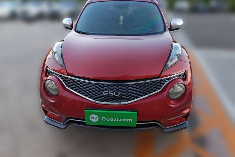 Used Infiniti ESQ 2014 1.6L Spontaneous Edition
