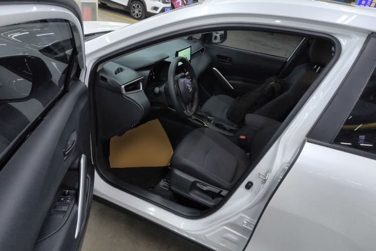 Used Toyota Corolla Cross 2024 2.0L Elite Edition
