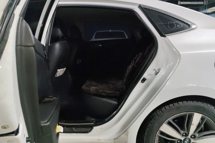 Used Hyundai Mistra 2016 1.8L Automatic Deluxe DLX Model