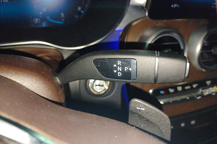 Used Mercedes-Benz GLC 2021 GLC 260 L 4MATIC Luxury Model Gear Lever