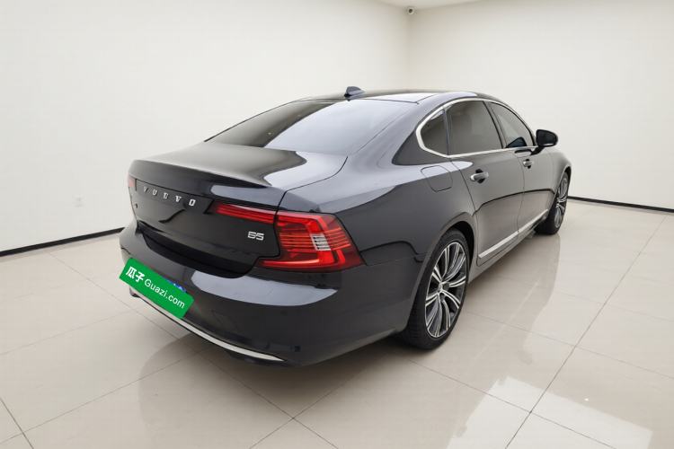 Used Volvo S90 2023 B5 Zhiyuan Luxury Edition
