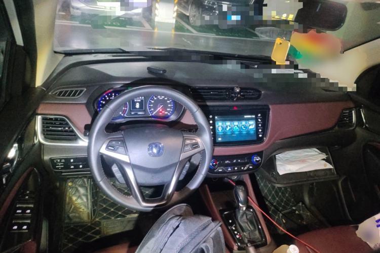 Used Changan Lingxuan 2017 1.5T Automatic Lehuo Flagship Model
