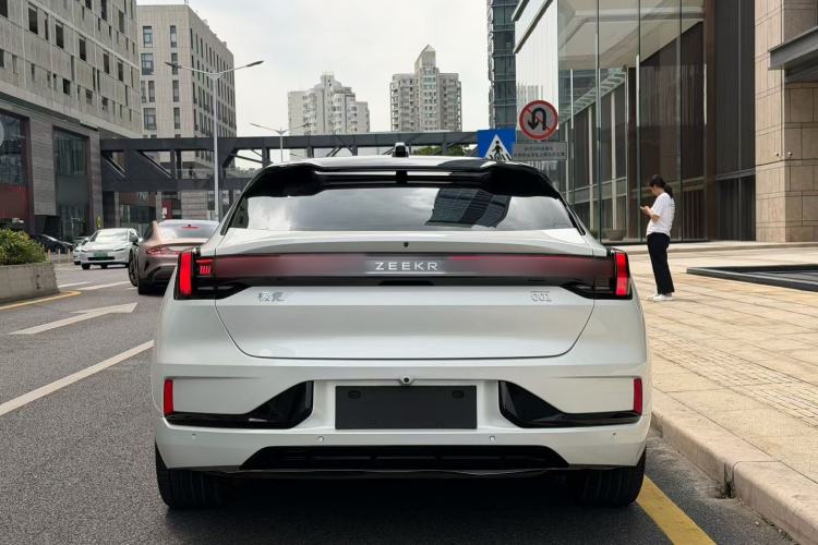 Used Zeekr 001 2023 WE Edition 86 kWh Rear