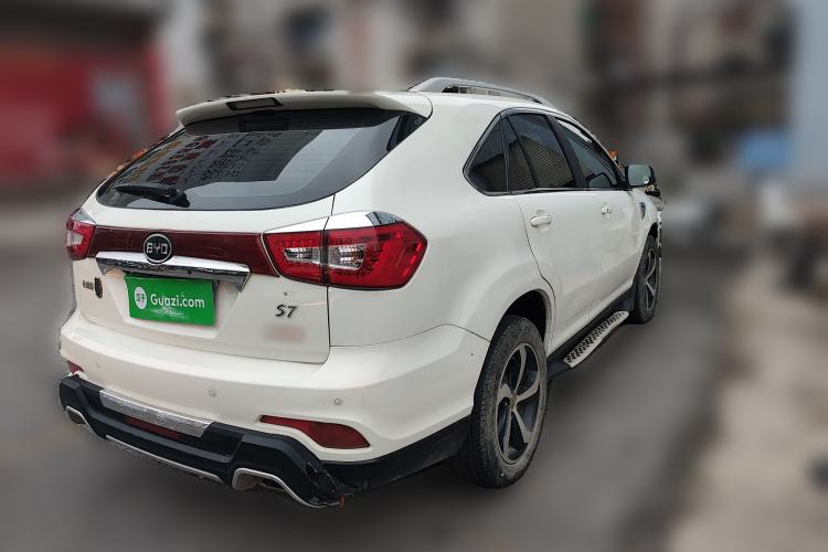 Used BYD S7 2015 2.0T Upgraded Automatic Luxury Version