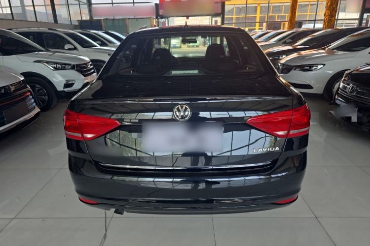 Used Volkswagen Lavida 2017 1.6L Automatic Comfort Edition Rear