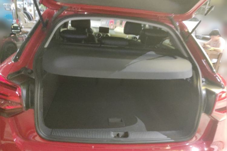 Used Audi Q2L 2018 35 TFSI Launch Exclusive Edition China VI Trunk