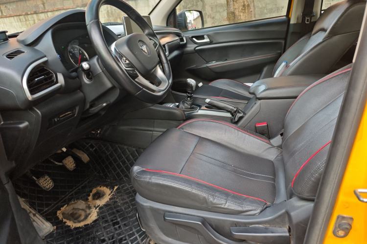 Used Foton General F9 2022 2.0T Gasoline Manual 4x4 Enjoyment Version Standard Cab 4G20TI5 Left Front Seat