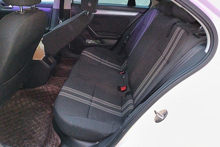 Used Volkswagen Lamando 2018 230TSI DSG Fashion Edition
