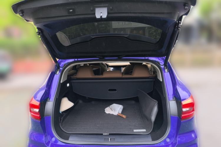 Used Roewe MARVEL X 2018 Rear-Drive Model Trunk