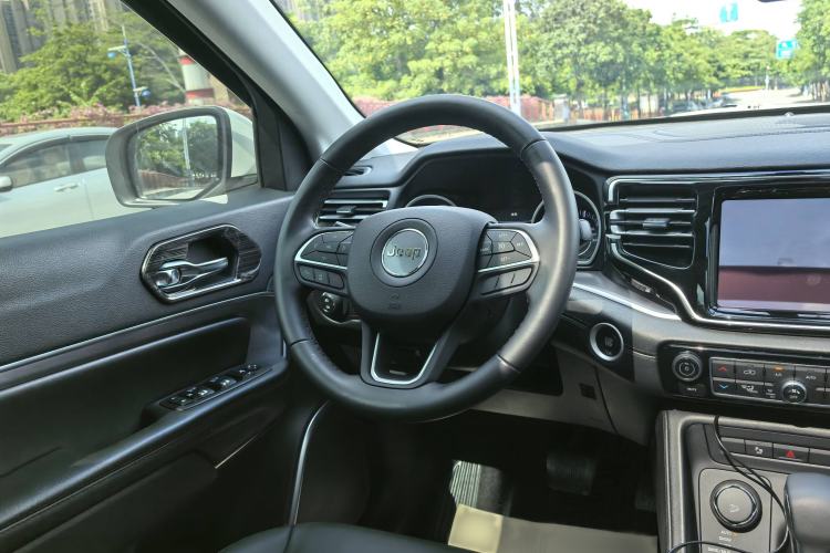 Used Jeep Commander 2018 2.0T Four-Wheel Drive Prestige Edition China V