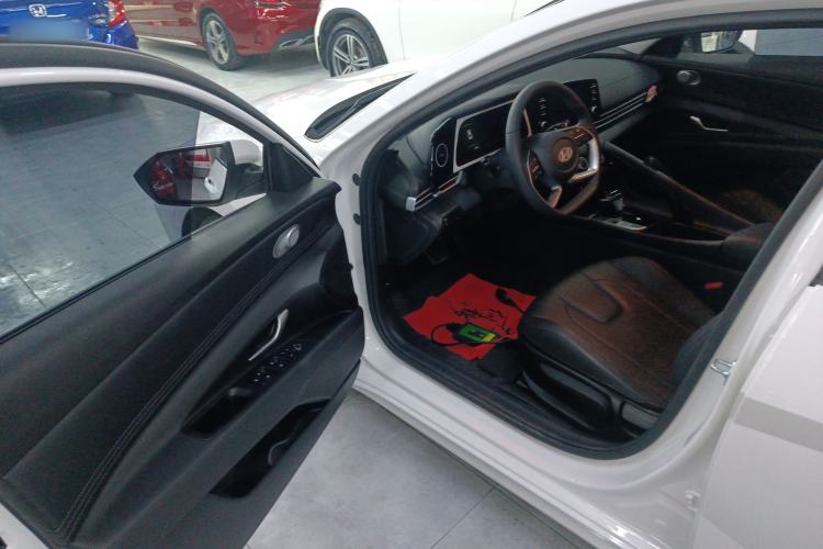 Used Hyundai Elantra 2023 1.5L CVT GLX Elite Edition