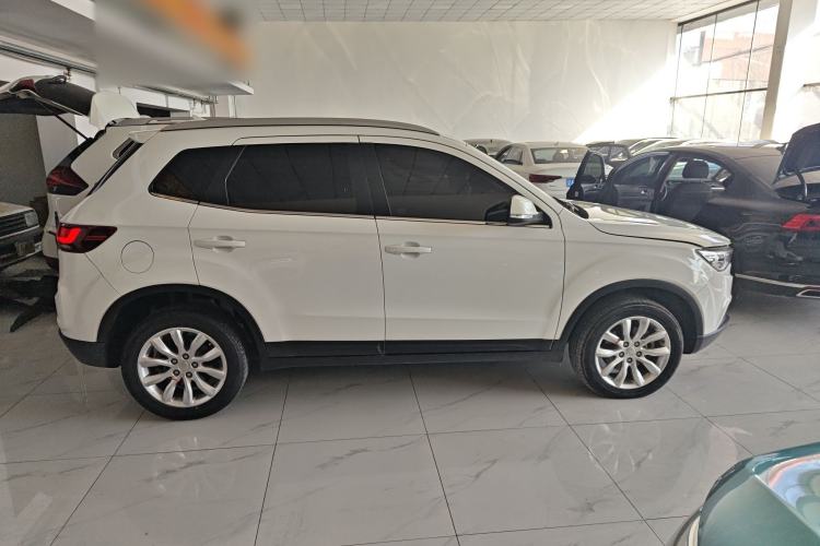 Used Bestune X40 2019 1.6L Manual Luxury Edition China VI