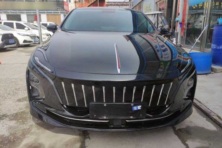 Used Hongqi E-QM5 2022 431 km Charge & Enjoy Edition
