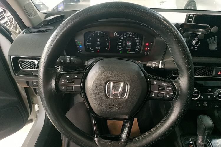 Used Honda Civic 2023 240TURBO CVT Dynamic Edition

