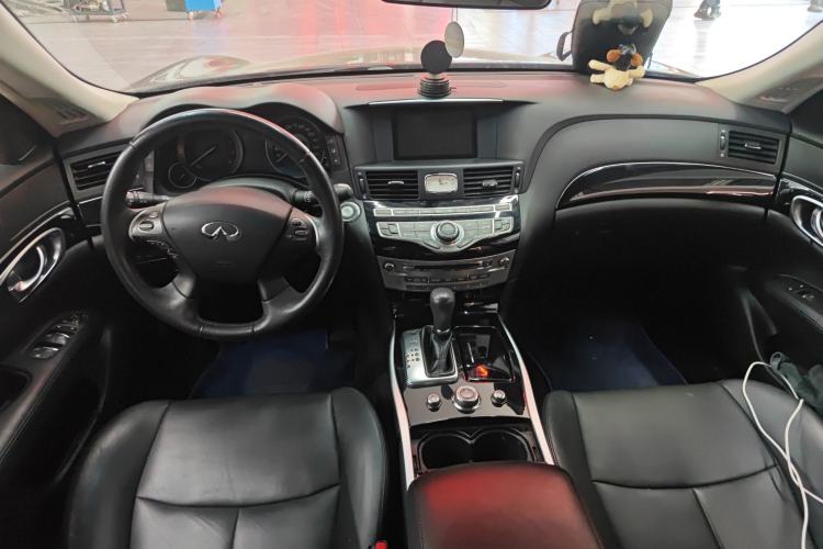 Used Infiniti Q70 2015 Q70L 2.5L Elite Edition Center Console