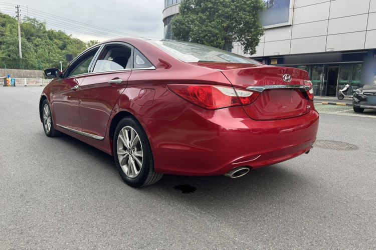 Used Hyundai Sonata 2014 2.4L Automatic Leading Edition China IV Standard
