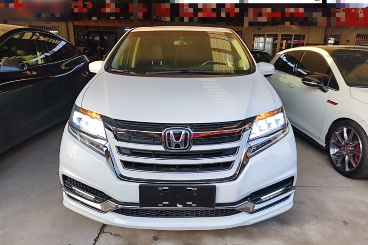 Used Honda Elysion 2019 2.0L Hybrid Comfort Edition
