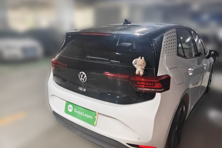 Used Volkswagen ID.3 2021 1st Edition ID. First Impression Edition Rear Right 45 Deg