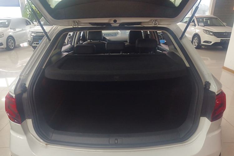 Used Volkswagen C-TREK 2018 1.5L Automatic Comfort Model Trunk