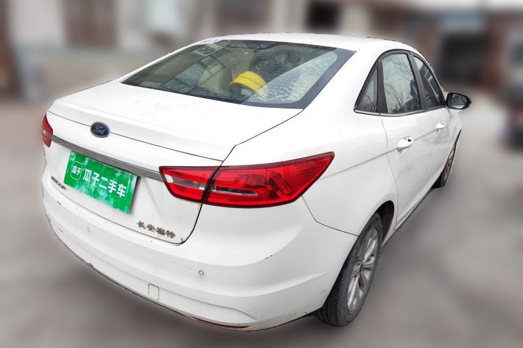 Used Ford Escort 2015 1.5L Automatic Fashion Model Rear Right 45 Deg