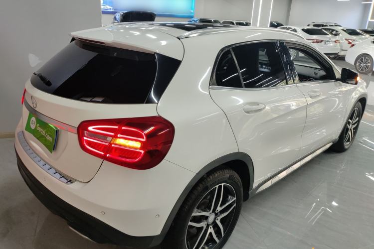 Used Mercedes-Benz GLA 2015 GLA 200 Fashion Model