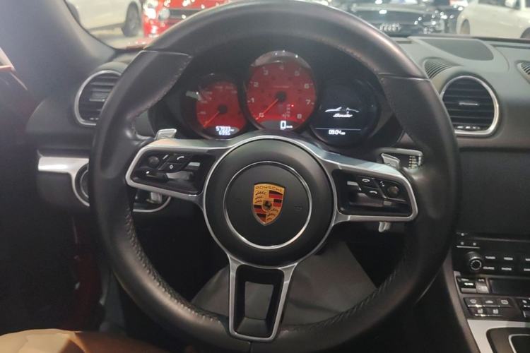 Used Porsche 718 2018 Boxster 2.0T
