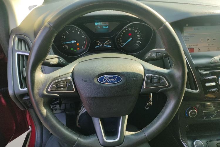 Used Ford Focus 2017 Hatchback 1.6L Automatic Fashion Edition Smart Drive Version