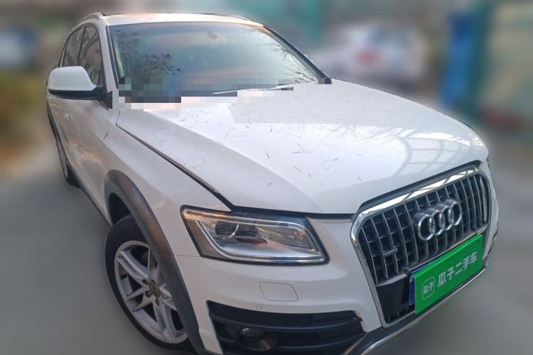 Used Audi Q5 2018 Collector's Edition 40 TFSI Technology Model
