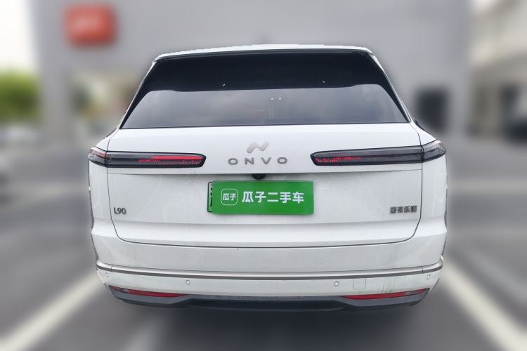 Used ONVO Luxeed L90 2025 Model—Max Six-Seater Version