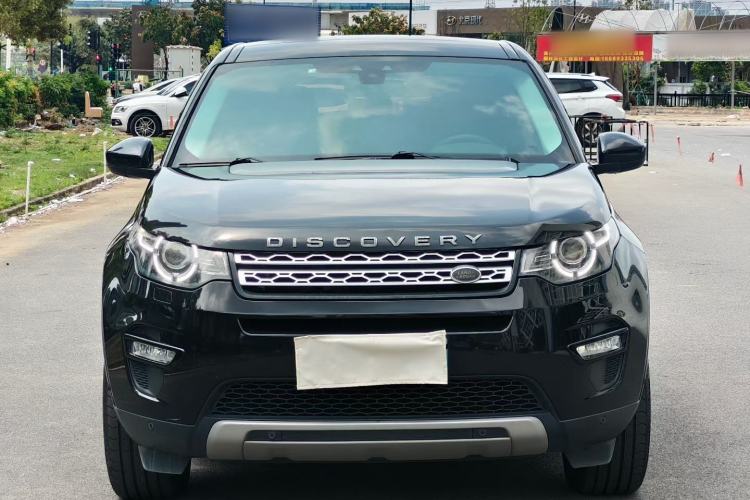 Used Land Rover Discovery Sport 2018 240 PS HSE Version Exterior 6