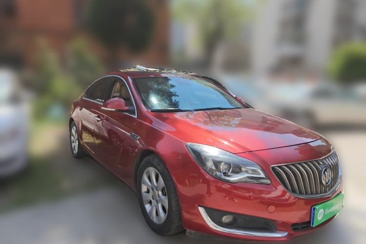 Used Buick Regal 2014 2.0L Elite Fashion Edition Front Right 45 Deg