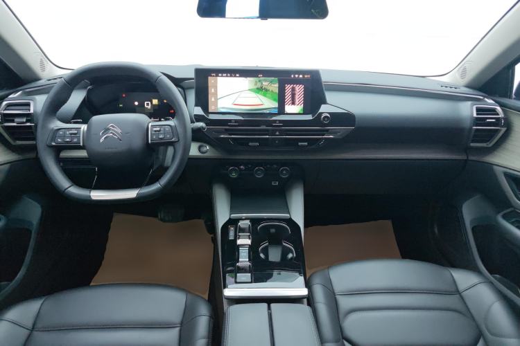 Used Citroen C5 X 2022 1.6T Extraordinary Style—Year of the Tiger New-Year Special Edition
