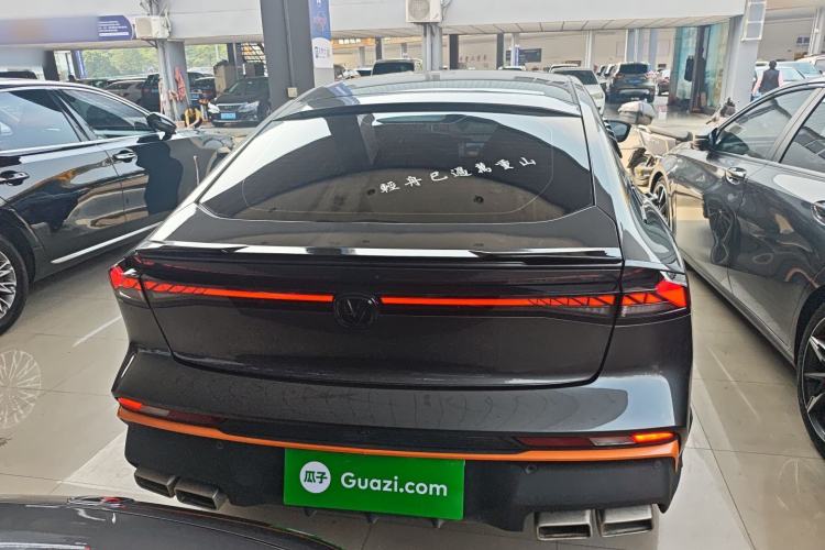 Used CHANGAN UNI-V 2024 1.5T Prestige Sport Edition
