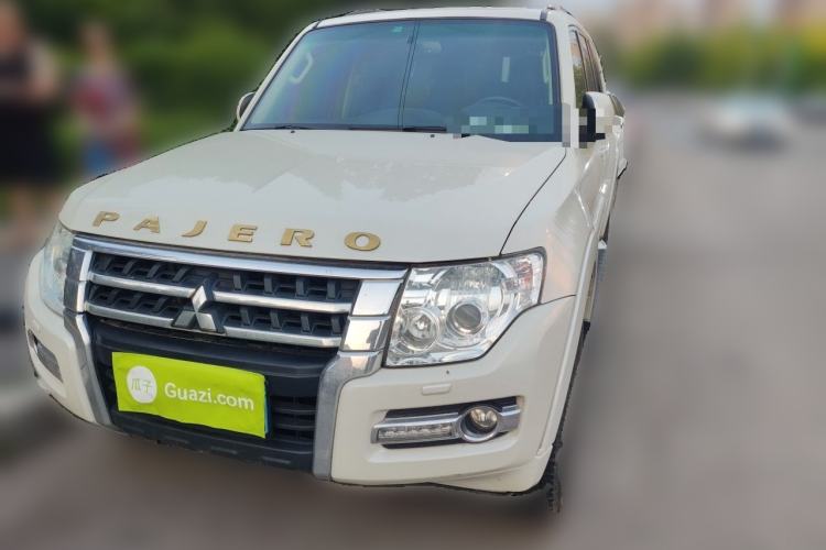 Used Mitsubishi Pajero 2019 3.0L Automatic Comfort Edition
