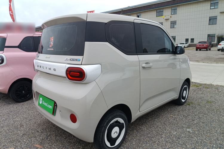 Used Wuling Hongguang MINIEV 2024 3rd Generation 215km Youth Edition