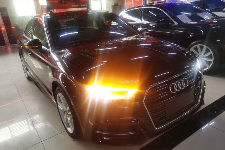 Used Audi A3 2019 Limousine 35 TFSI Fashion Edition China VI Emission Standard
