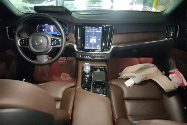 Used Volvo S90 2024 B5 Zhiyuan Luxury Edition