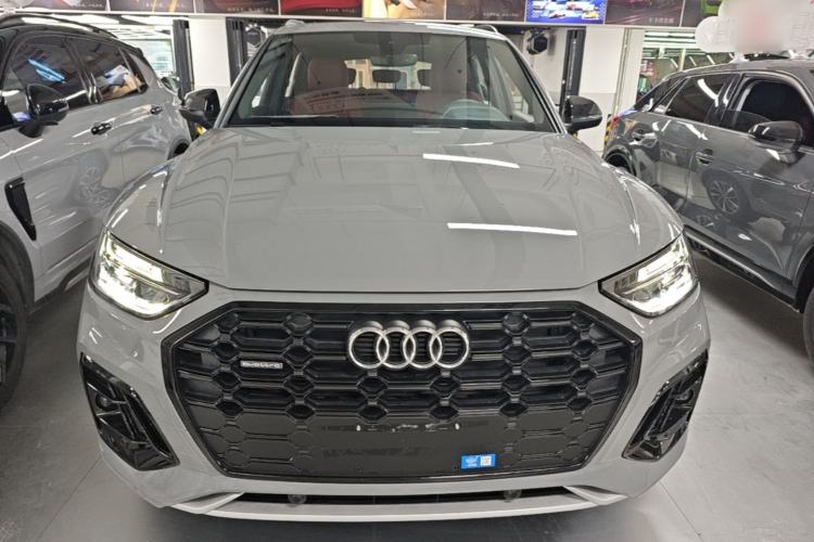 Used Audi Q5L 2025 quattro 45th Anniversary Edition 40 TFSI Luxury Dynamic Model