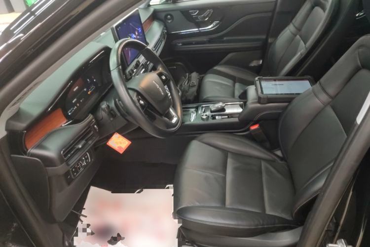 Used Lincoln Corsair 2021 2.0T Two-Wheel-Drive Luxury Edition
