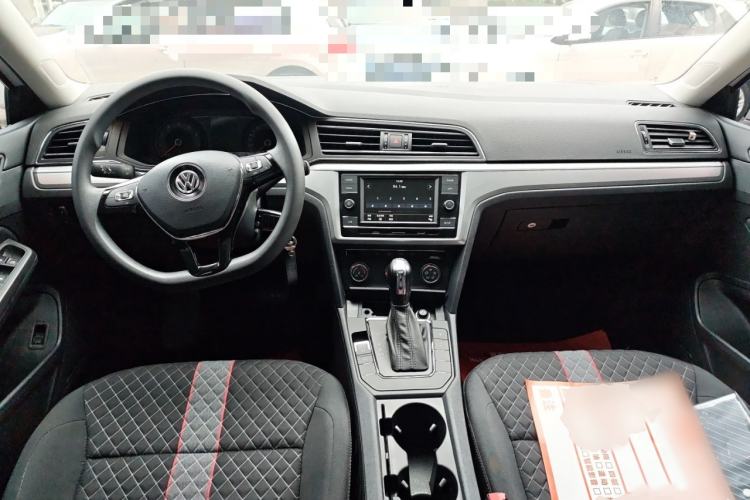 Used Volkswagen Lamando 2019 230TSI DSG Fashion Edition China VI