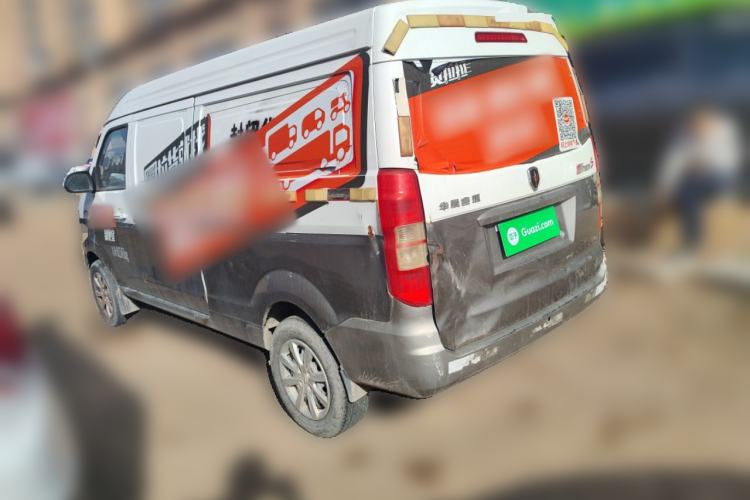 Used Jinbei New Hiace S 2021 1.5L Wealth Central Air-Conditioned Van China VI Standard SWC15M