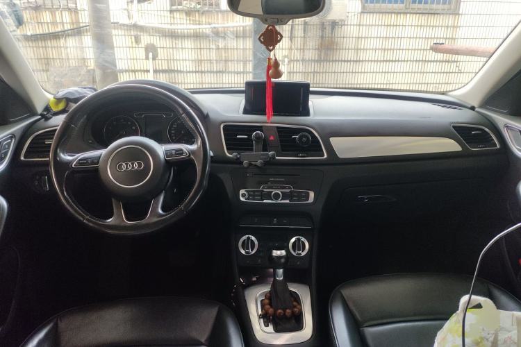 Used Audi Q3 2015 35 TFSI Comfort Model